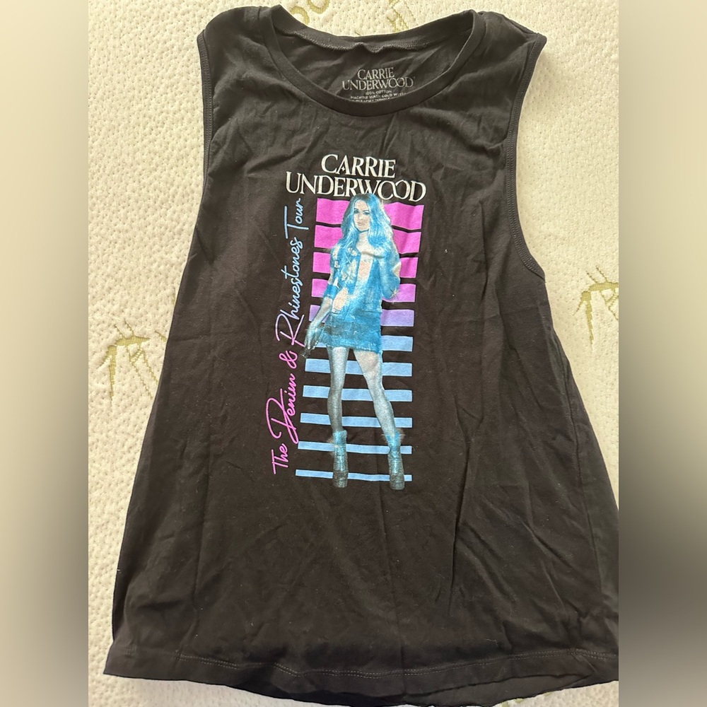 Carrie Underwood Black Graphic Tank Top